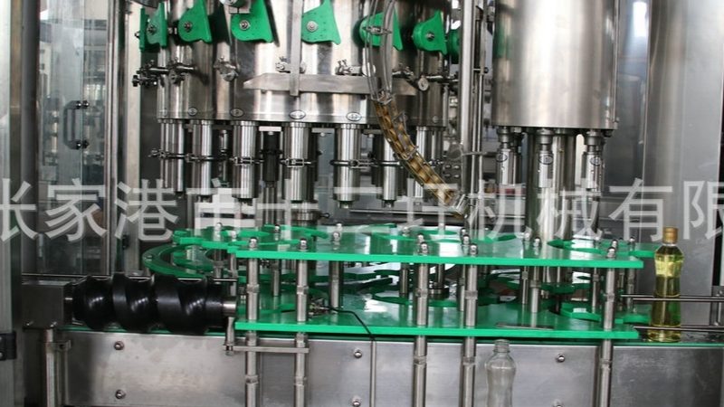 进口肉类加工设备型号参数解析：选购与适用场景**
